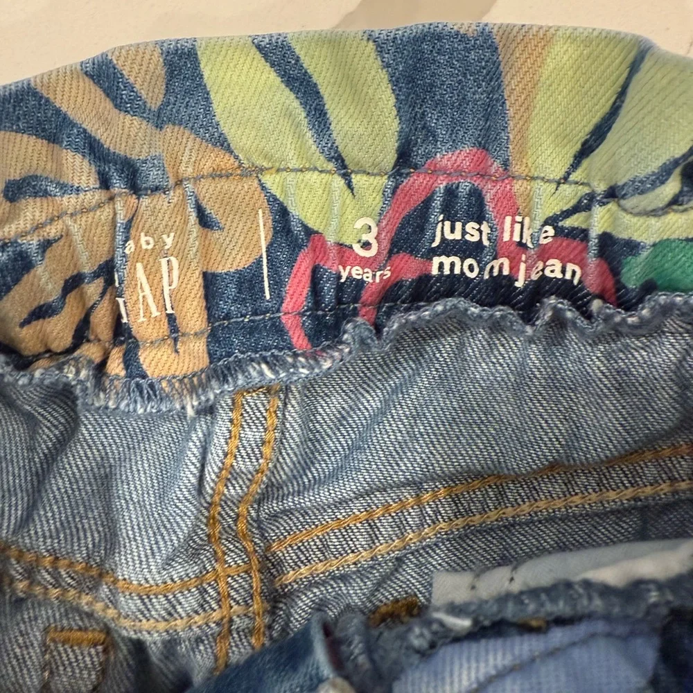 Gap Toddler Just Like Mom Jeans with Washwell in Spring Floral Size 3